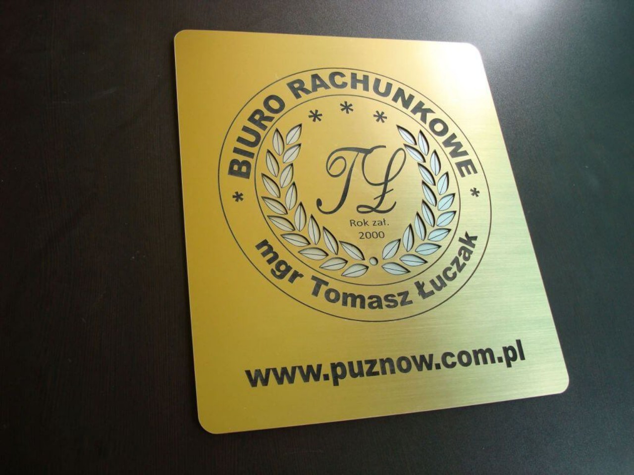 Grawerowanie laserem detalu na wymiar