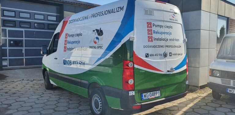 Grafika reklamowa na pojazdach - 12 zalet