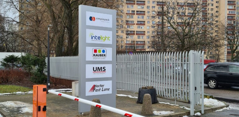 Nośniki outdoorowe #1